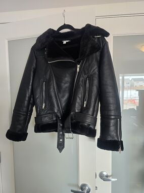 Topshop Black Faux Fur-Trim Jacket